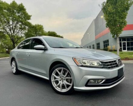 Сірий Фольксваген Пассат, об'ємом двигуна 1.8 л та пробігом 65 тис. км за 12300 $, фото 2 на Automoto.ua