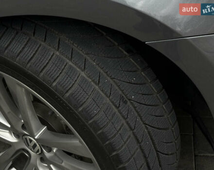 Сірий Фольксваген Пассат, об'ємом двигуна 1.8 л та пробігом 235 тис. км за 13900 $, фото 16 на Automoto.ua