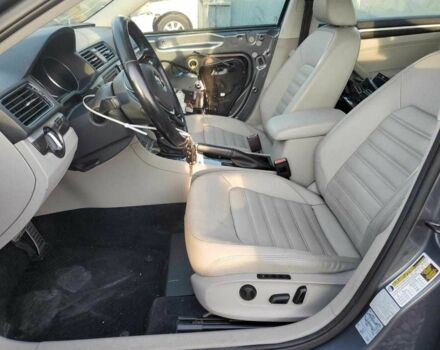 Серый Фольксваген Пассат, объемом двигателя 2 л и пробегом 90 тыс. км за 3000 $, фото 6 на Automoto.ua