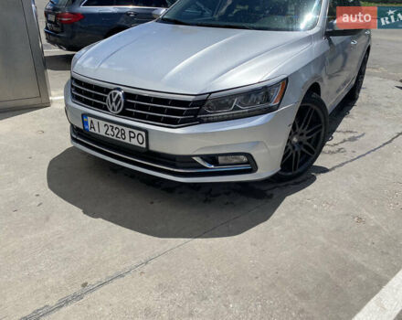 Серый Фольксваген Пассат, объемом двигателя 1.8 л и пробегом 116 тыс. км за 14600 $, фото 4 на Automoto.ua