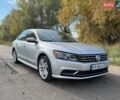 Серый Фольксваген Пассат, объемом двигателя 1.8 л и пробегом 140 тыс. км за 11900 $, фото 1 на Automoto.ua