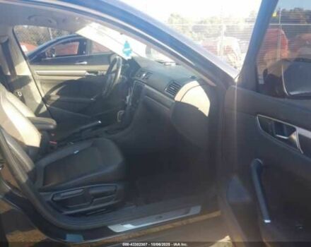 Сірий Фольксваген Пассат, об'ємом двигуна 1.8 л та пробігом 88 тис. км за 1500 $, фото 4 на Automoto.ua