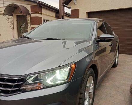 Сірий Фольксваген Пассат, об'ємом двигуна 1.8 л та пробігом 132 тис. км за 12777 $, фото 3 на Automoto.ua