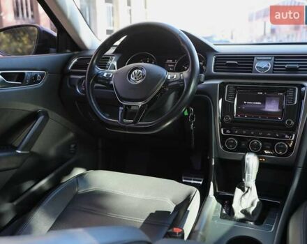 Серый Фольксваген Пассат, объемом двигателя 1.8 л и пробегом 73 тыс. км за 15500 $, фото 10 на Automoto.ua