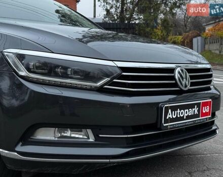 Серый Фольксваген Пассат, объемом двигателя 1.8 л и пробегом 215 тыс. км за 19990 $, фото 7 на Automoto.ua