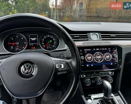 Сірий Фольксваген Пассат, об'ємом двигуна 2 л та пробігом 184 тис. км за 22490 $, фото 25 на Automoto.ua