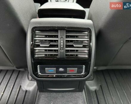 Сірий Фольксваген Пассат, об'ємом двигуна 2 л та пробігом 184 тис. км за 22490 $, фото 30 на Automoto.ua