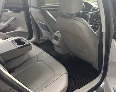 Серый Фольксваген Пассат, объемом двигателя 2 л и пробегом 123 тыс. км за 13700 $, фото 9 на Automoto.ua