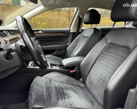 Серый Фольксваген Пассат, объемом двигателя 2 л и пробегом 184 тыс. км за 22490 $, фото 27 на Automoto.ua