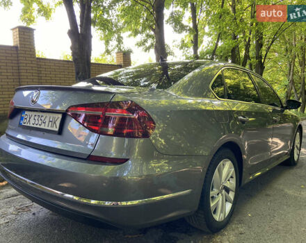 Серый Фольксваген Пассат, объемом двигателя 2 л и пробегом 106 тыс. км за 15400 $, фото 5 на Automoto.ua