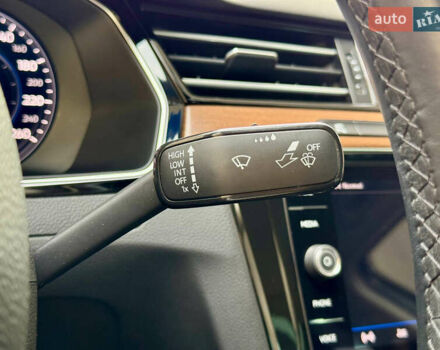 Серый Фольксваген Пассат, объемом двигателя 1.97 л и пробегом 145 тыс. км за 22500 $, фото 56 на Automoto.ua