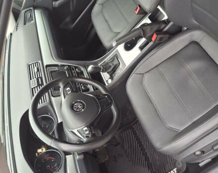 Сірий Фольксваген Пассат, об'ємом двигуна 2 л та пробігом 72 тис. км за 10700 $, фото 12 на Automoto.ua