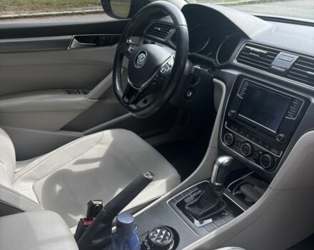 Сірий Фольксваген Пассат, об'ємом двигуна 0 л та пробігом 123 тис. км за 13700 $, фото 7 на Automoto.ua