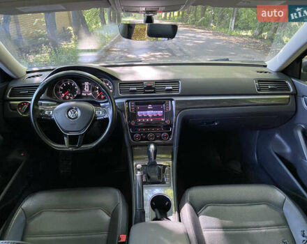 Серый Фольксваген Пассат, объемом двигателя 2 л и пробегом 106 тыс. км за 15400 $, фото 23 на Automoto.ua