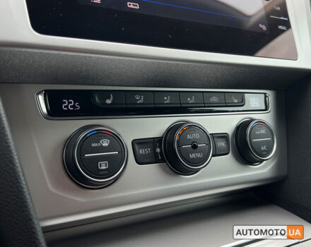 Сірий Фольксваген Пассат, об'ємом двигуна 2 л та пробігом 115 тис. км за 24800 $, фото 19 на Automoto.ua