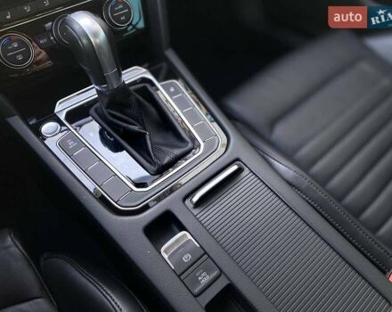 Сірий Фольксваген Пассат, об'ємом двигуна 1.97 л та пробігом 75 тис. км за 27003 $, фото 16 на Automoto.ua