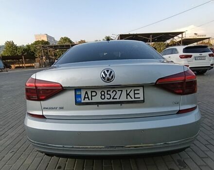 Серый Фольксваген Пассат, объемом двигателя 2 л и пробегом 129 тыс. км за 17000 $, фото 2 на Automoto.ua