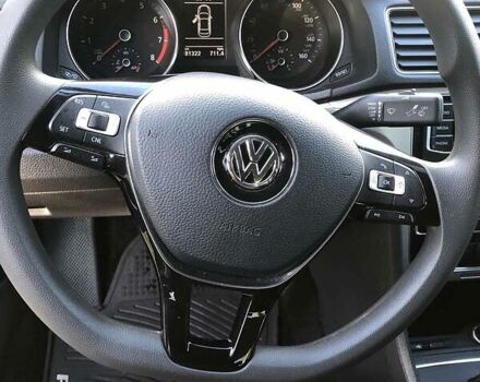 Сірий Фольксваген Пассат, об'ємом двигуна 2 л та пробігом 150 тис. км за 17000 $, фото 57 на Automoto.ua