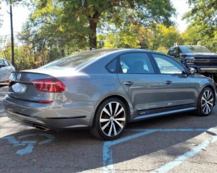 Фольксваген Пассат 2018 в Киеве на Automoto.ua Серый Фольксваген Пассат, объемом двигателя 3.6 л и пробегом 33 тыс. км за 6000 $, фото 5 на Automoto.ua