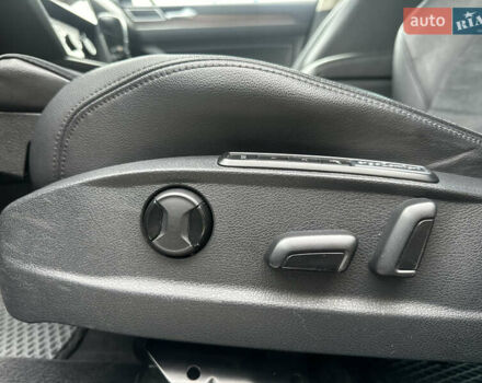 Серый Фольксваген Пассат, объемом двигателя 1.97 л и пробегом 153 тыс. км за 25999 $, фото 25 на Automoto.ua