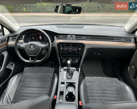 Серый Фольксваген Пассат, объемом двигателя 1.97 л и пробегом 153 тыс. км за 25999 $, фото 43 на Automoto.ua