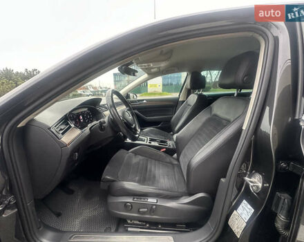 Серый Фольксваген Пассат, объемом двигателя 1.97 л и пробегом 153 тыс. км за 25999 $, фото 27 на Automoto.ua