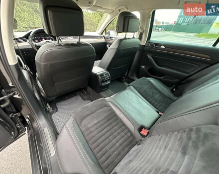 Серый Фольксваген Пассат, объемом двигателя 1.97 л и пробегом 153 тыс. км за 25999 $, фото 33 на Automoto.ua