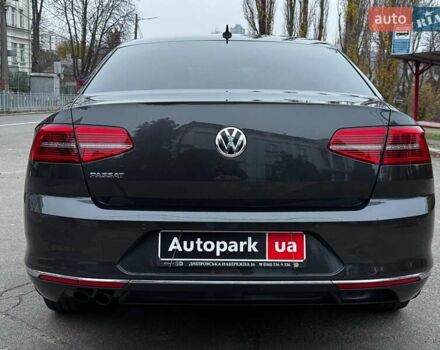 Серый Фольксваген Пассат, объемом двигателя 1.8 л и пробегом 215 тыс. км за 19990 $, фото 15 на Automoto.ua