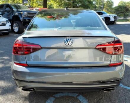 Фольксваген Пассат 2018 в Киеве на Automoto.ua Серый Фольксваген Пассат, объемом двигателя 3.6 л и пробегом 33 тыс. км за 6000 $, фото 4 на Automoto.ua