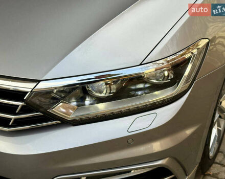 Серый Фольксваген Пассат, объемом двигателя 1.97 л и пробегом 145 тыс. км за 22500 $, фото 18 на Automoto.ua