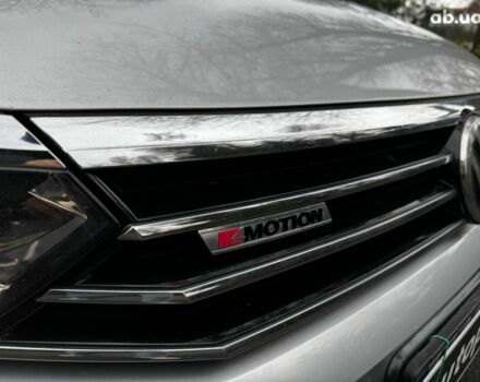 Серый Фольксваген Пассат, объемом двигателя 2 л и пробегом 184 тыс. км за 22490 $, фото 4 на Automoto.ua