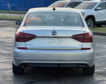 Сірий Фольксваген Пассат, об'ємом двигуна 2 л та пробігом 46 тис. км за 8900 $, фото 5 на Automoto.ua