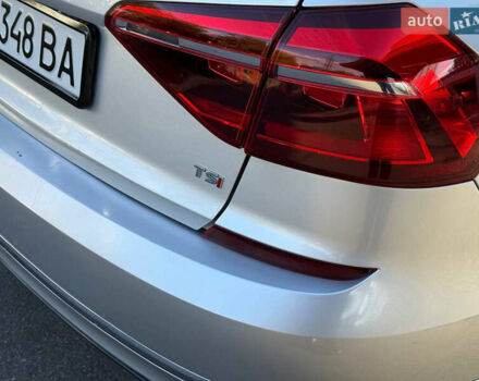 Сірий Фольксваген Пассат, об'ємом двигуна 2 л та пробігом 110 тис. км за 11699 $, фото 26 на Automoto.ua