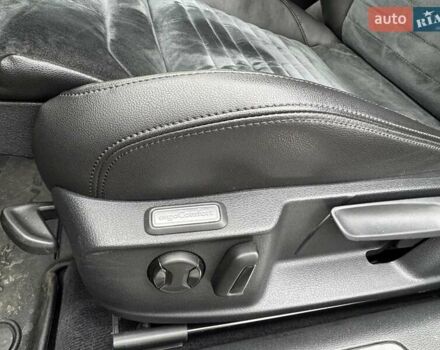 Сірий Фольксваген Пассат, об'ємом двигуна 2 л та пробігом 184 тис. км за 22490 $, фото 16 на Automoto.ua