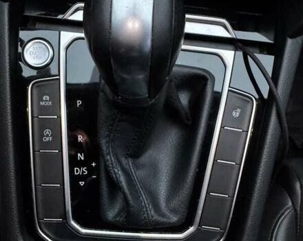 Серый Фольксваген Пассат, объемом двигателя 1.8 л и пробегом 215 тыс. км за 19990 $, фото 37 на Automoto.ua