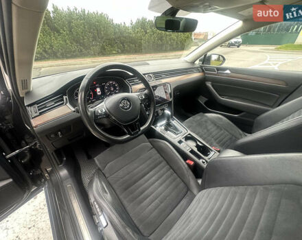 Серый Фольксваген Пассат, объемом двигателя 1.97 л и пробегом 153 тыс. км за 25999 $, фото 28 на Automoto.ua