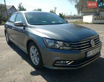 Серый Фольксваген Пассат, объемом двигателя 2 л и пробегом 133 тыс. км за 15700 $, фото 6 на Automoto.ua