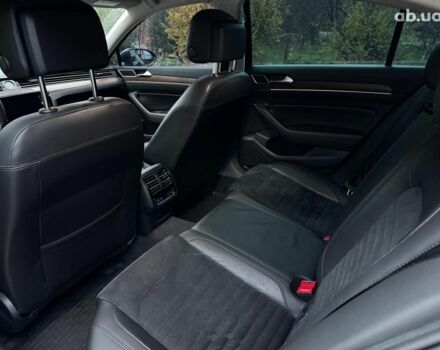 Серый Фольксваген Пассат, объемом двигателя 1.8 л и пробегом 215 тыс. км за 19990 $, фото 23 на Automoto.ua