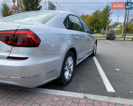 Серый Фольксваген Пассат, объемом двигателя 2 л и пробегом 158 тыс. км за 11900 $, фото 6 на Automoto.ua