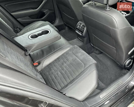 Серый Фольксваген Пассат, объемом двигателя 1.97 л и пробегом 211 тыс. км за 23000 $, фото 11 на Automoto.ua