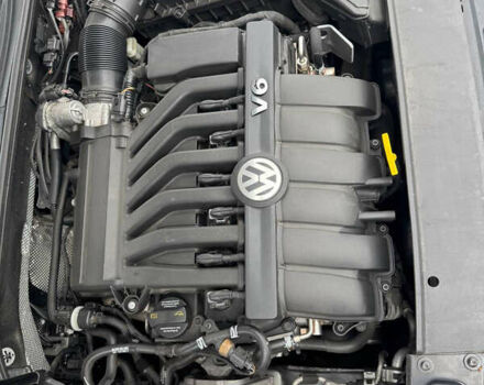 Серый Фольксваген Пассат, объемом двигателя 3.6 л и пробегом 95 тыс. км за 16300 $, фото 23 на Automoto.ua