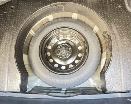 Серый Фольксваген Пассат, объемом двигателя 2 л и пробегом 128 тыс. км за 16590 $, фото 27 на Automoto.ua