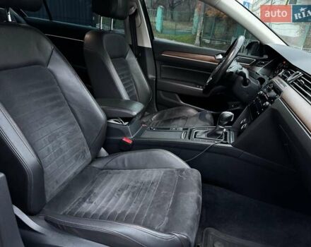 Серый Фольксваген Пассат, объемом двигателя 1.8 л и пробегом 215 тыс. км за 19990 $, фото 41 на Automoto.ua