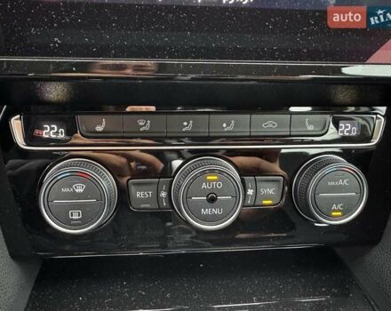 Сірий Фольксваген Пассат, об'ємом двигуна 2 л та пробігом 184 тис. км за 22490 $, фото 22 на Automoto.ua