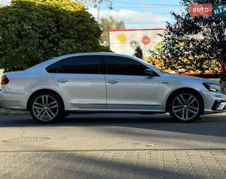 Сірий Фольксваген Пассат, об'ємом двигуна 2 л та пробігом 110 тис. км за 11699 $, фото 5 на Automoto.ua