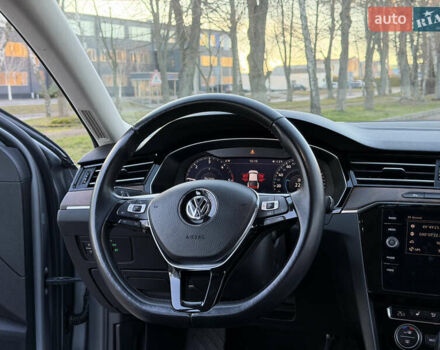 Серый Фольксваген Пассат, объемом двигателя 1.97 л и пробегом 123 тыс. км за 25500 $, фото 47 на Automoto.ua