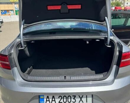 Серый Фольксваген Пассат, объемом двигателя 1.97 л и пробегом 128 тыс. км за 27000 $, фото 7 на Automoto.ua