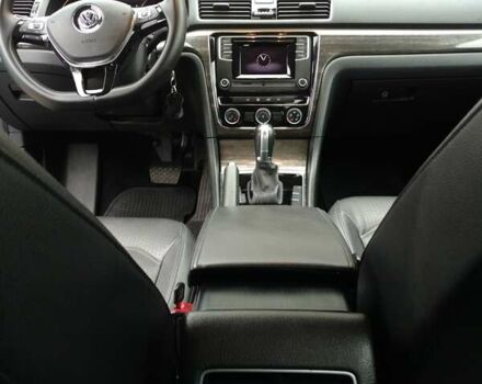 Серый Фольксваген Пассат, объемом двигателя 2 л и пробегом 133 тыс. км за 15700 $, фото 17 на Automoto.ua