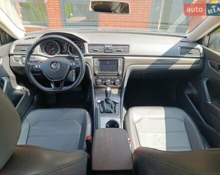 Сірий Фольксваген Пассат, об'ємом двигуна 2 л та пробігом 223 тис. км за 12000 $, фото 9 на Automoto.ua