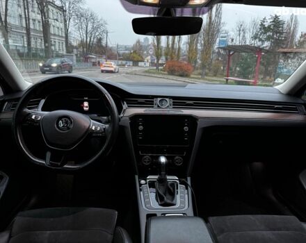 Серый Фольксваген Пассат, объемом двигателя 1.8 л и пробегом 215 тыс. км за 19990 $, фото 25 на Automoto.ua